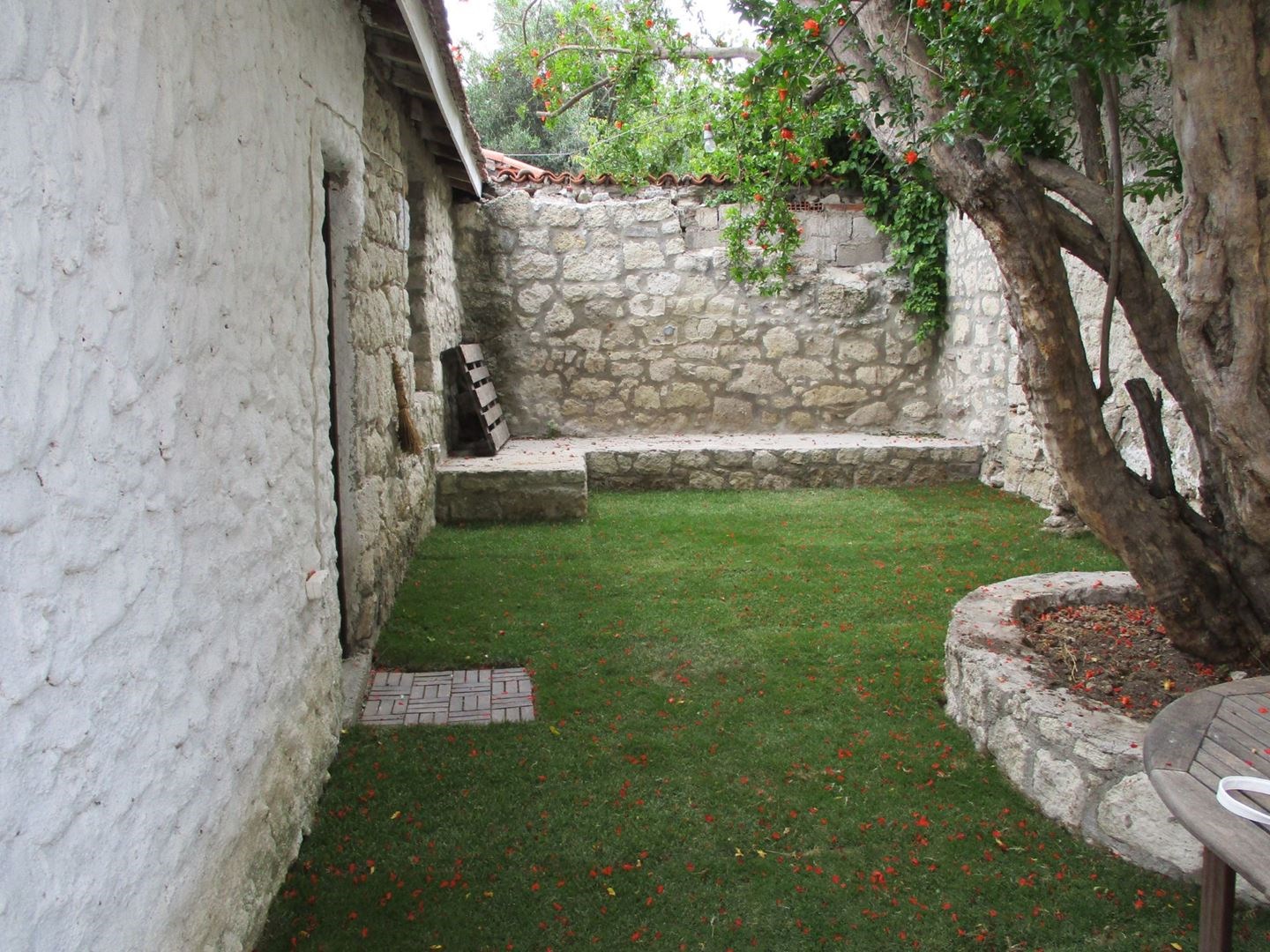 TERAKAMON İzmir Çeşme Alaçatı Satılık Villa Taş Ev / 3.250.000 TL/ 3+1