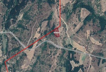 ARMAĞAN KÖYÜ'NDE 4488 M2 ASFALTA YAKIN KÖY EVİNE UYGUN TARLA