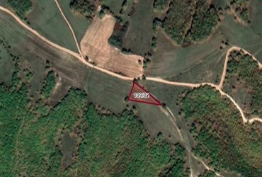 KIRKLARELİ KAPAKLI KÖYÜ'NDE EVE BAHÇEYE UYGUN 1846 M2 TARLA
