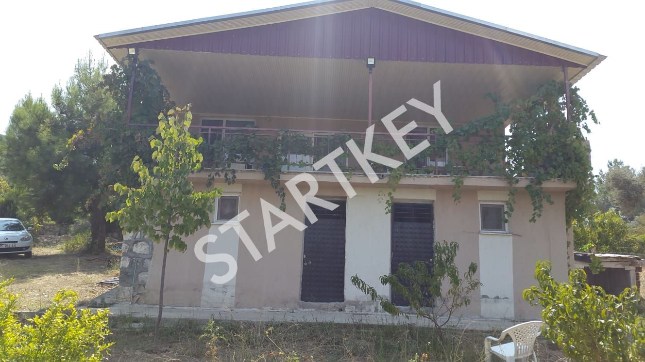 Startkey Buca Karacaağaç�ta 2 Dönüm Arsa İçinde 150m2 Müstakil Ev