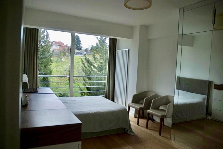 CEM AKGÜNEŞ GAYRİMENKUL Etiler Bebeköy Yakını Modern Mobilyalı, Özel