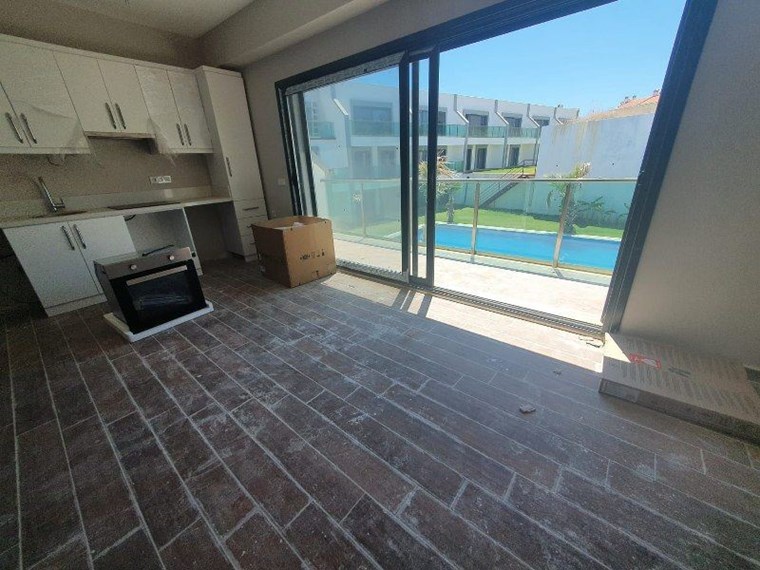TERAKAMON Çeşme Dalyan Denize Yakın Kiralık Rezidans Daire / 50.000