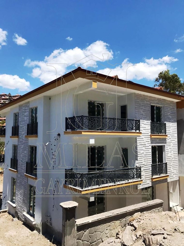 MİLAS GAYRİMENKUL MİLAS GÜLLÜK�TE DENİZ VE DOĞA MANZARALI SIFIR