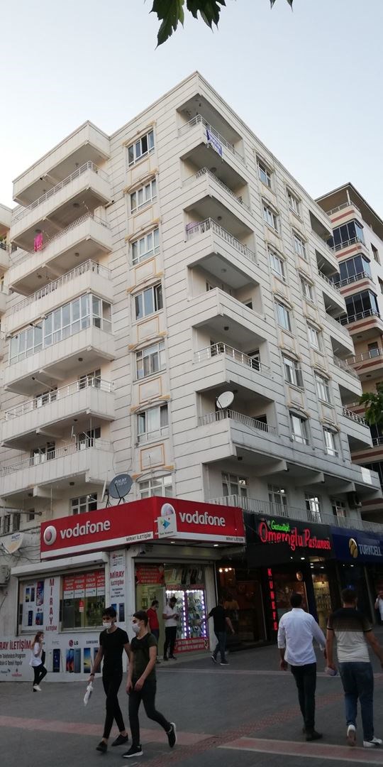 Emlak72 BATMAN DİYARBAKIR CADDESİNDE SATILIK 2+1 DAİRE / 250.000 TL/ 2+1