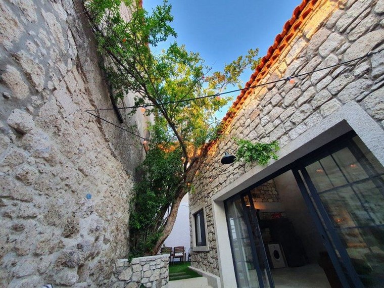 TERAKAMON İzmir Çeşme Alaçatı Satılık Villa Taş Ev / 3.250.000 TL/ 3+1
