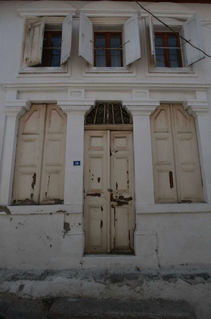 TERAKAMON İzmir Çeşme Satılık Müstakil Tarihi Taş Ev Villa / 3.500.