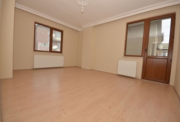 ***DARICA EMEK MAHALLESİNDE İSKANLI+KOMBİLİ 2+1 ARAKAT DAİRE***