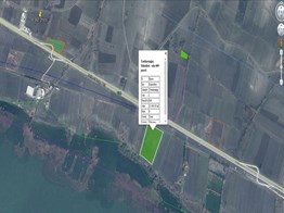 İzmir yoluna yakın Göl manzaralı Yola cephe 21.800 m2
