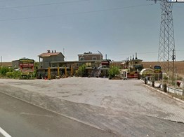 KAYSERİ-SİVAS YOLUNA CEPHE 469 M² SATILIK RESTORAN VE ARSASI
