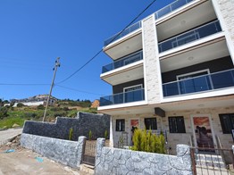 izmir yenifoçada deniz manzaralı bahceli triblexler