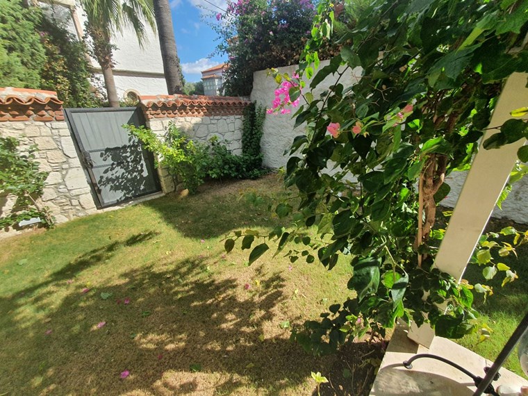 TERAKAMON İzmir Çeşme Alaçatı Satılık Taş Ev Villa / 2.900.000 TL/ 4+1