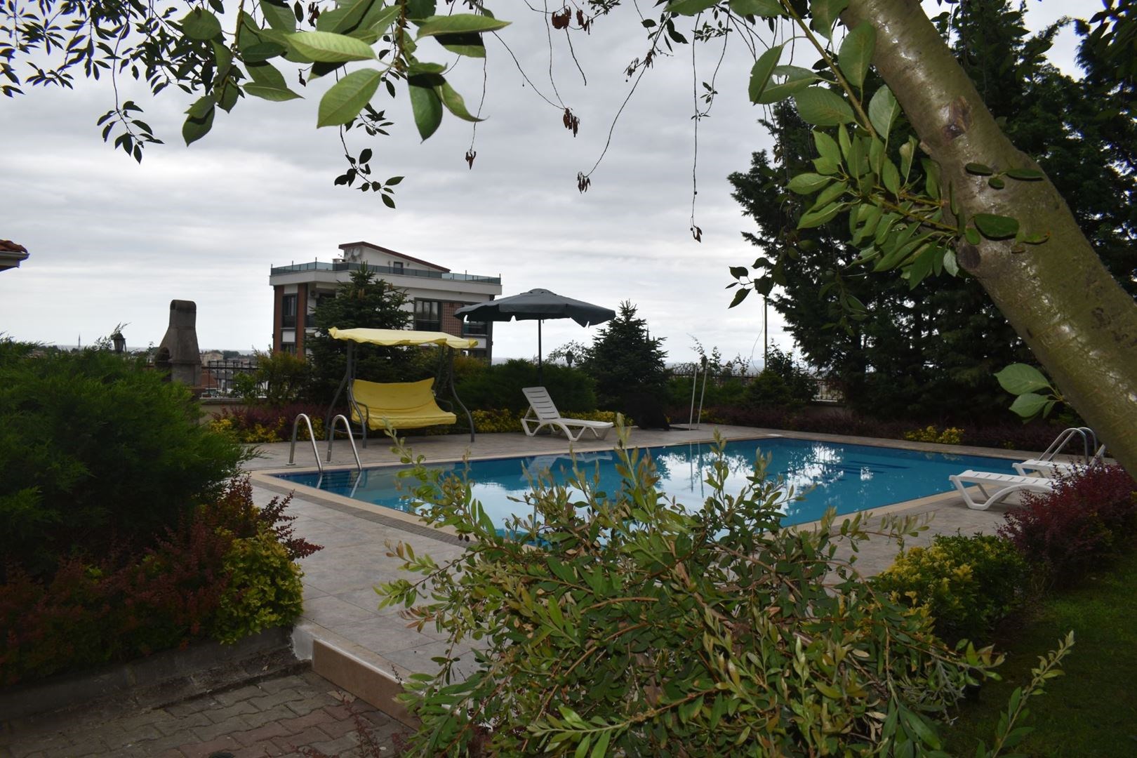 Deniz Gayrimenkul Bursa YALOVA ÇİFTLİKKÖY�DE SATILIK DENİZ MANZARALI