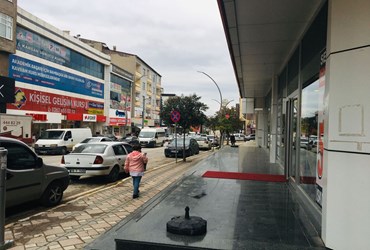 ***DARICA'NIN EN İŞLEK YERİ İSTASYON CADDESİNDE KİRALIK DÜKKAN**