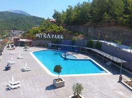 Fethiye Taşyaka'da satılık daire havuzlu site 3+1 144m²