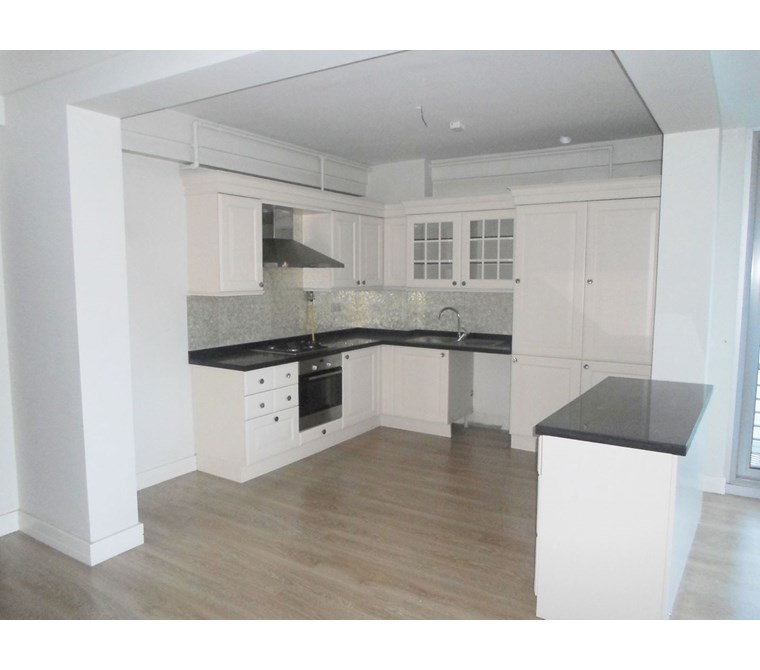 REXART SANCAKTEPE SİNPAŞ LAGÜN LİLYUM TERAS 4+1 SATILIK DAİRE