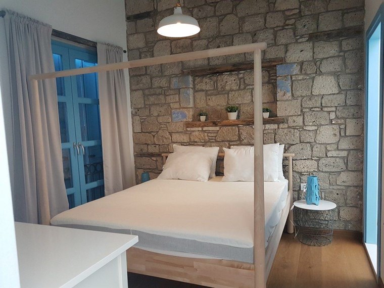 TERAKAMON İzmir Çeşme Alaçatı Kiralık Taş Ev Villa / 115.000 TL/ 3+1