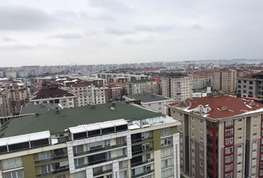 BEYLİKDÜZÜ ADNAN KAHVECİDE YEŞİLKENT 2 DE 185 M2 3+1 DAİRE