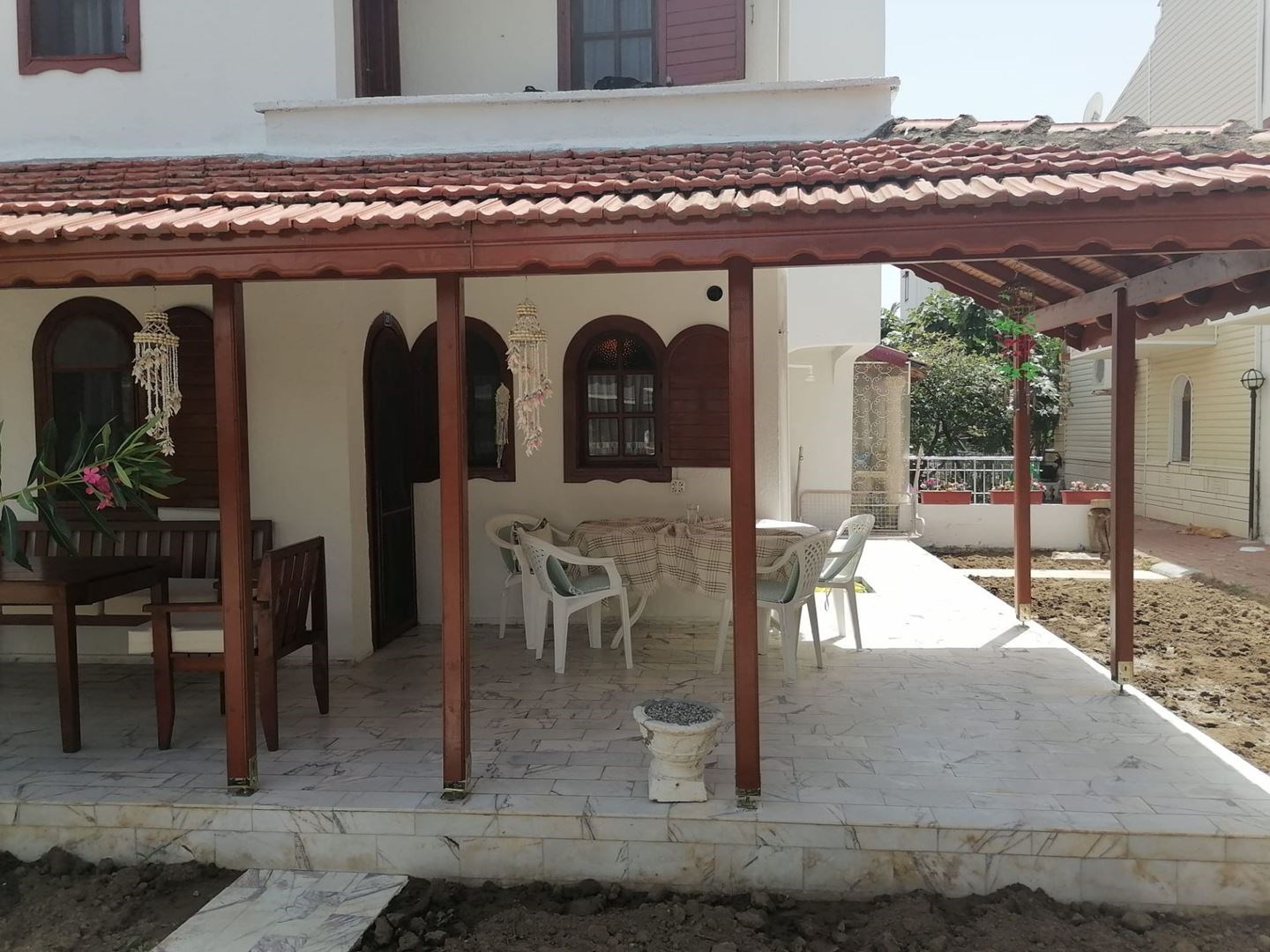 Dinamik Grup Ticari Emlak Ayvalık Altınova�da Denize Sıfır Sitede