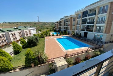 BÜYÜKÇEKMECE TURGUT ÖZAL BULVARINDA DENİZ MANZARALI DAİRE