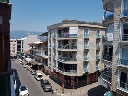 İZMİR KEMALPAŞA MERKEZ' DE 4+1 ARA KAT DOĞAL GAZLI DAİRE