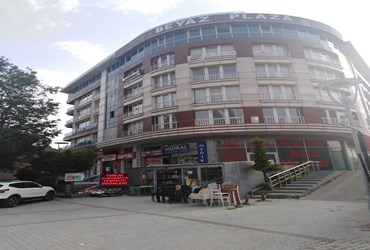E5 VE METROBÜSE YÜRÜME MESAFESİNDE 350 M2 5+1 KİRALIK OFİS