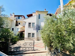 Fethiye Avdan mevki tripleks satılık villa kapalı garajlı 300m²