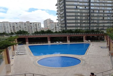 E5 VE METROBÜSE YÜRÜME MESAFESİNDE 56 M2 1+1 SATILIK DAİRE
