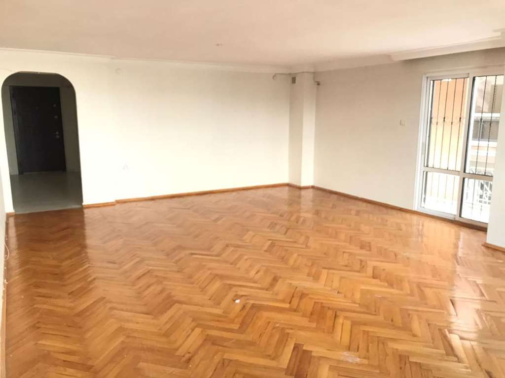 Arap Hasanda Metroya 2dk Dogalgazli 3 1 Satilik Daire