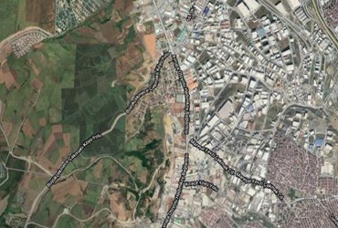 BÜYÜKÇEKMECE ÇAKMAKLI YOLUNA CEPHE 33000 M2 VİLLA İMARLI ARSA