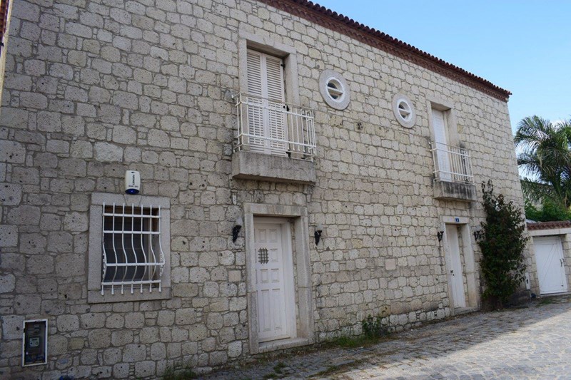 TERAKAMON İzmir Çeşme Alaçatı Satılık Taş Ev Villa / 4.500.000 TL/ 2+1
