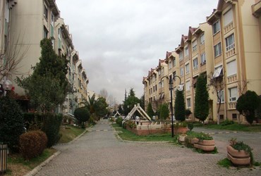 ATAKÖY 7-8. KISIM MARTI SİTESİ GENİŞ ARA 3+1 DAİRE